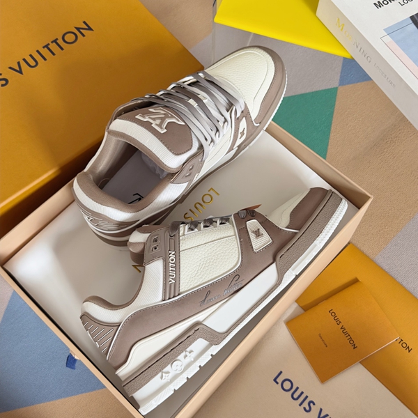 ルイヴィトン靴内部構造